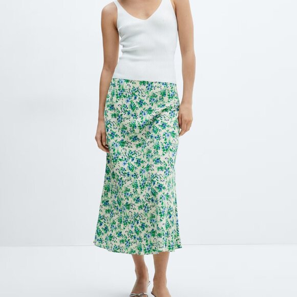 Mango Floral Printed Satin Skirt/NWT/S-M - Picture 3 of 14